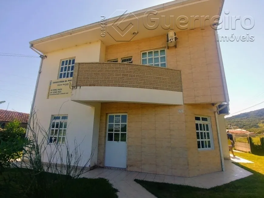 Foto 1 de Casa com 4 Quartos à venda, 255m² em Vargem do Bom Jesus, Florianópolis