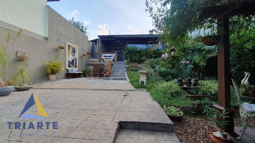 Foto 1 de Casa com 2 Quartos à venda, 250m² em Bela Vista, Osasco