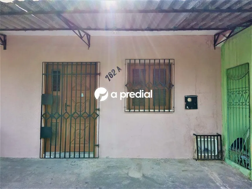 Foto 1 de Casa com 2 Quartos para alugar, 65m² em Manuel Sátiro, Fortaleza