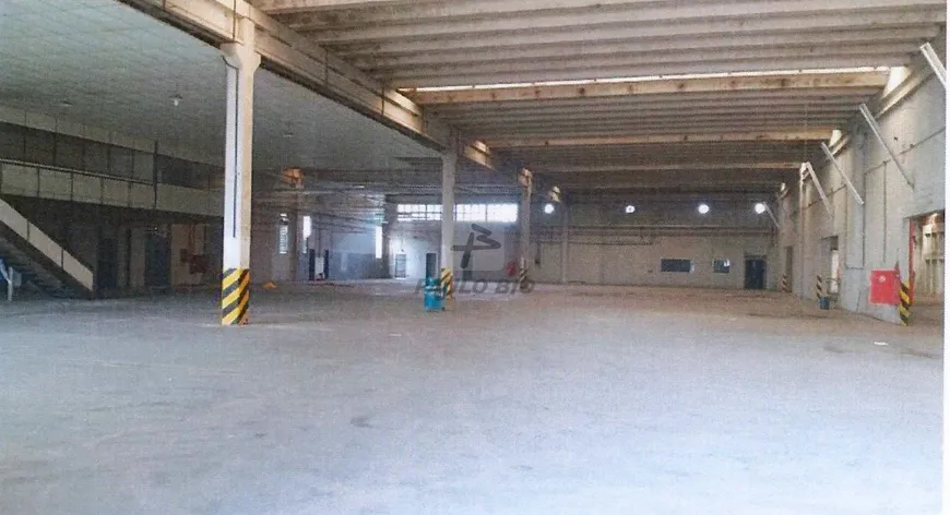 Foto 1 de Galpão/Depósito/Armazém à venda, 4211m² em Parque Uirapuru, Guarulhos