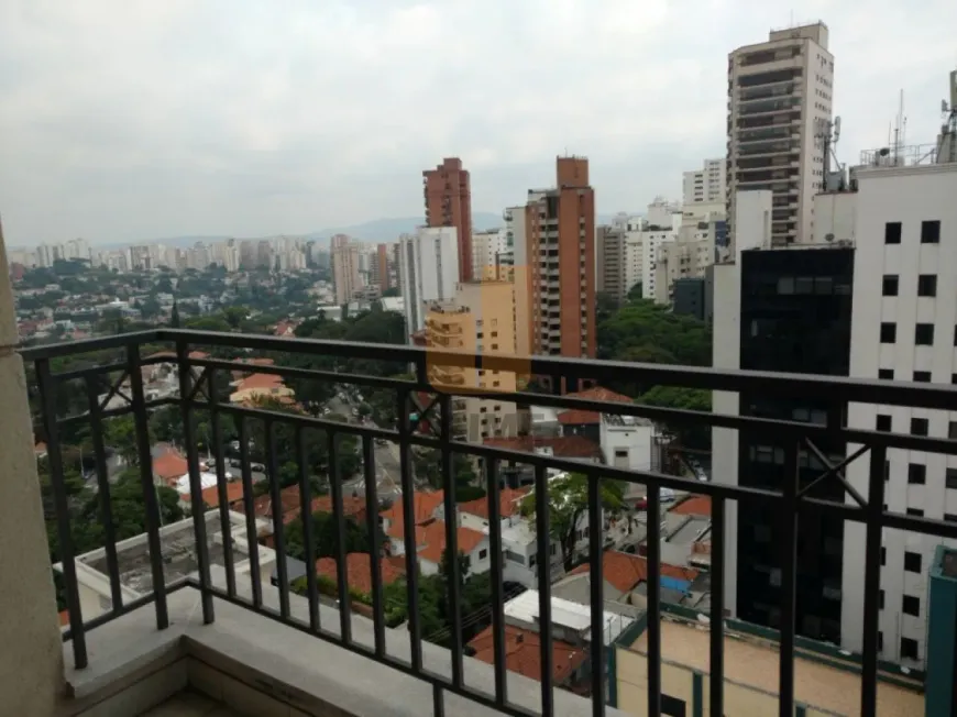 Foto 1 de Apartamento com 1 Quarto à venda, 40m² em Higienópolis, São Paulo