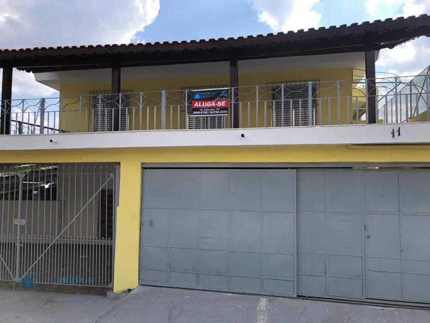 Foto 1 de Casa com 3 Quartos para alugar, 100m² em Vila Portuguesa, São Paulo