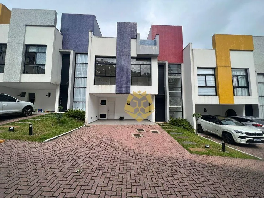 Foto 1 de Casa de Condomínio com 3 Quartos para alugar, 270m² em Santo Inácio, Curitiba