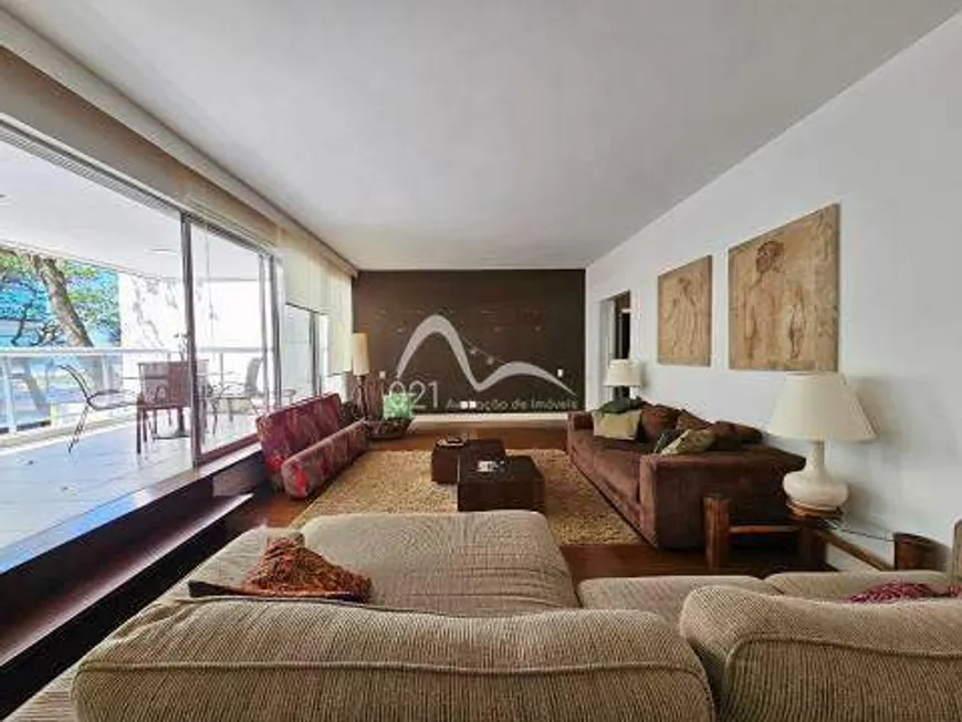 Foto 1 de Apartamento com 4 Quartos à venda, 215m² em Ipanema, Rio de Janeiro