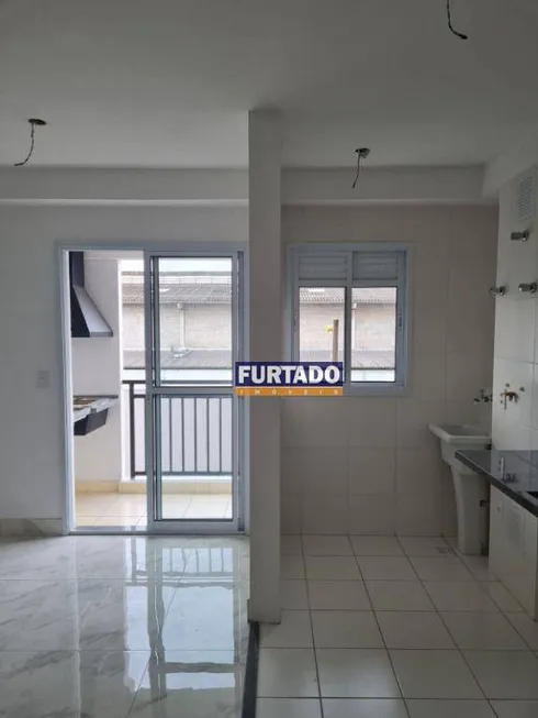 Foto 1 de Apartamento com 2 Quartos à venda, 57m² em Vila Metalurgica, Santo André