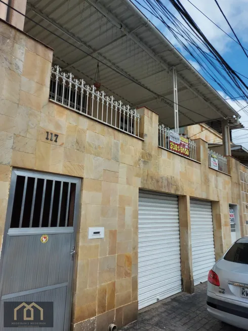 Foto 1 de Casa com 3 Quartos à venda, 100m² em Vista Alegre, Rio de Janeiro