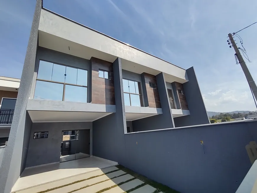 Foto 1 de Sobrado com 3 Quartos à venda, 113m² em Ilha da Figueira, Guaramirim