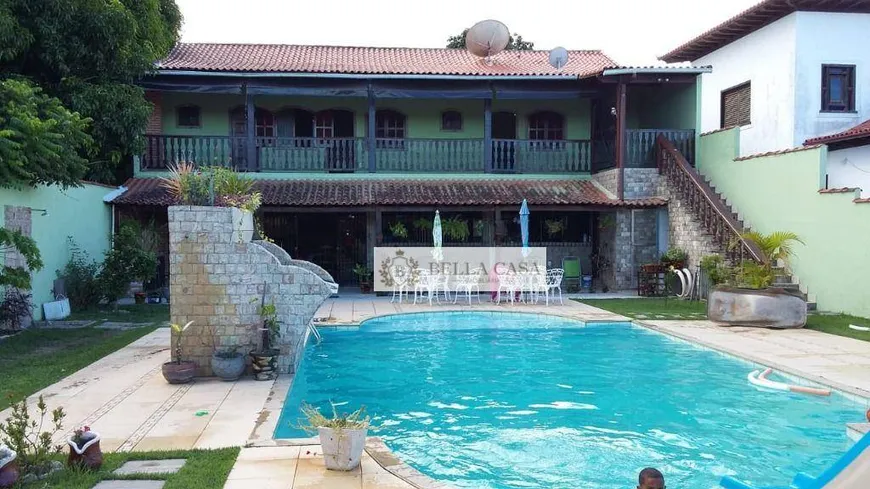 Foto 1 de Casa de Condomínio com 3 Quartos à venda, 250m² em Bananeiras, Araruama