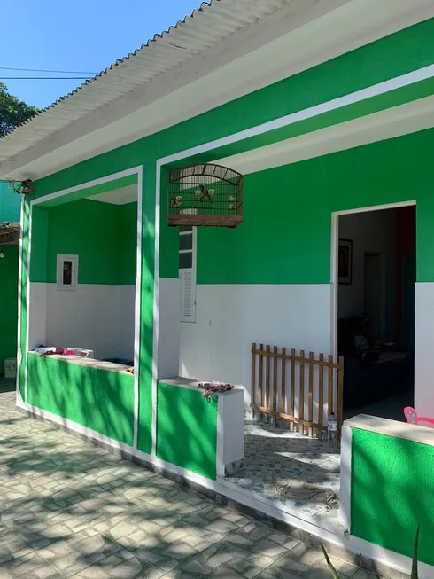 Foto 1 de Casa com 2 Quartos à venda, 150m² em Guaratiba, Rio de Janeiro