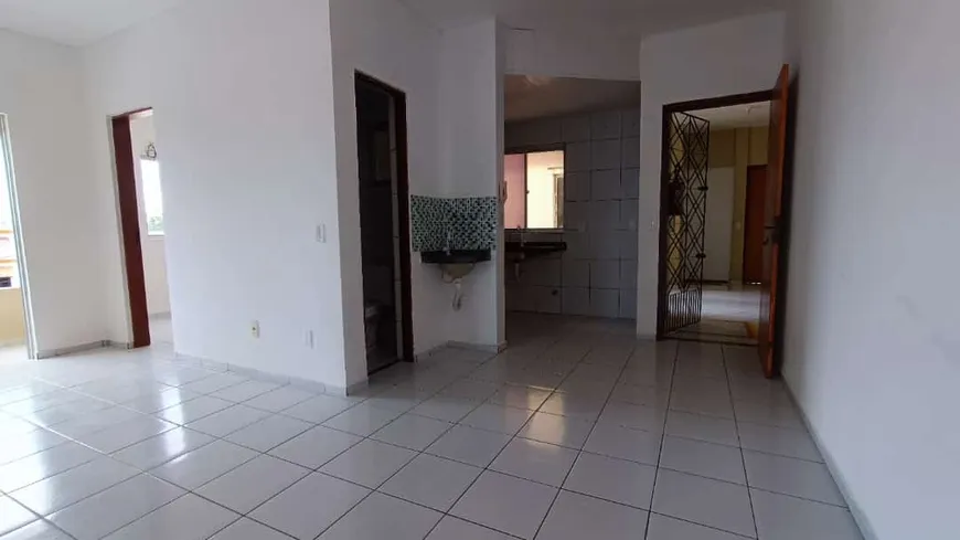 Foto 1 de Apartamento com 3 Quartos para alugar, 70m² em Centro, Caucaia