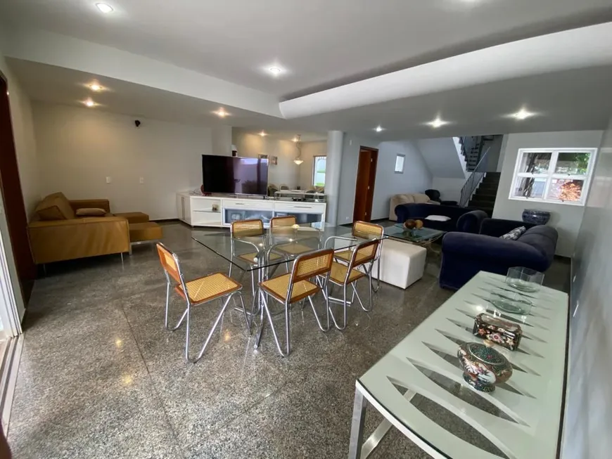 Foto 1 de Casa com 4 Quartos à venda, 386m² em Altamira, Uberlândia
