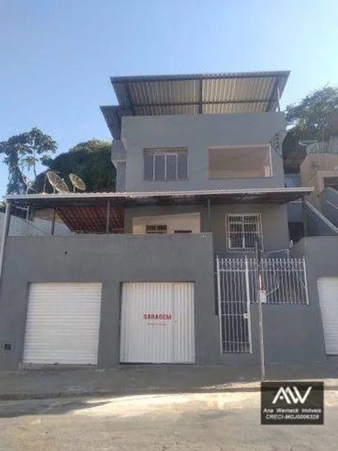 Foto 1 de Casa com 3 Quartos à venda, 250m² em Grajaú, Juiz de Fora