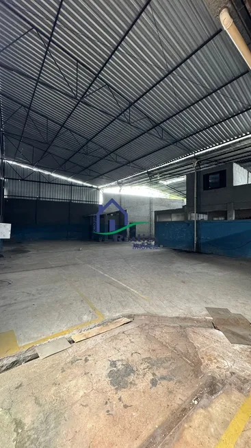 Foto 1 de Galpão/Depósito/Armazém para venda ou aluguel, 1400m² em Rocha, São Gonçalo