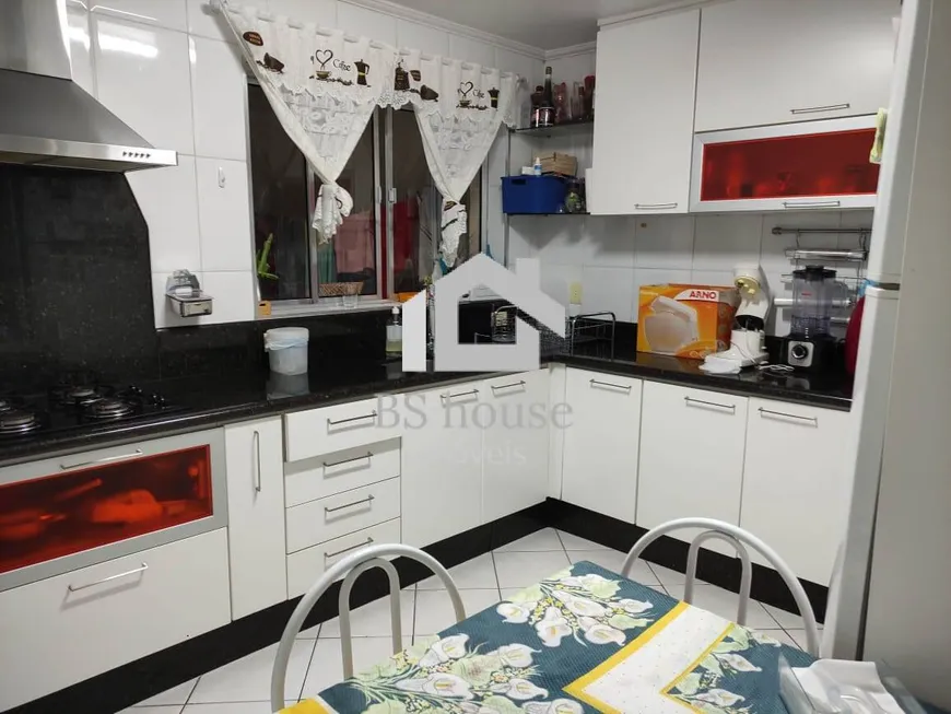 Foto 1 de Sobrado com 2 Quartos à venda, 110m² em Casa Branca, Santo André