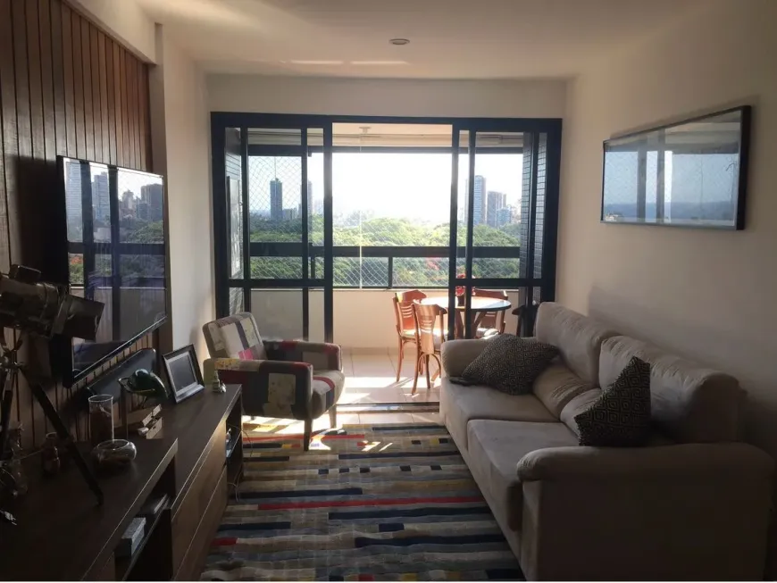 Foto 1 de Apartamento com 2 Quartos para alugar, 80m² em Garibaldi, Salvador