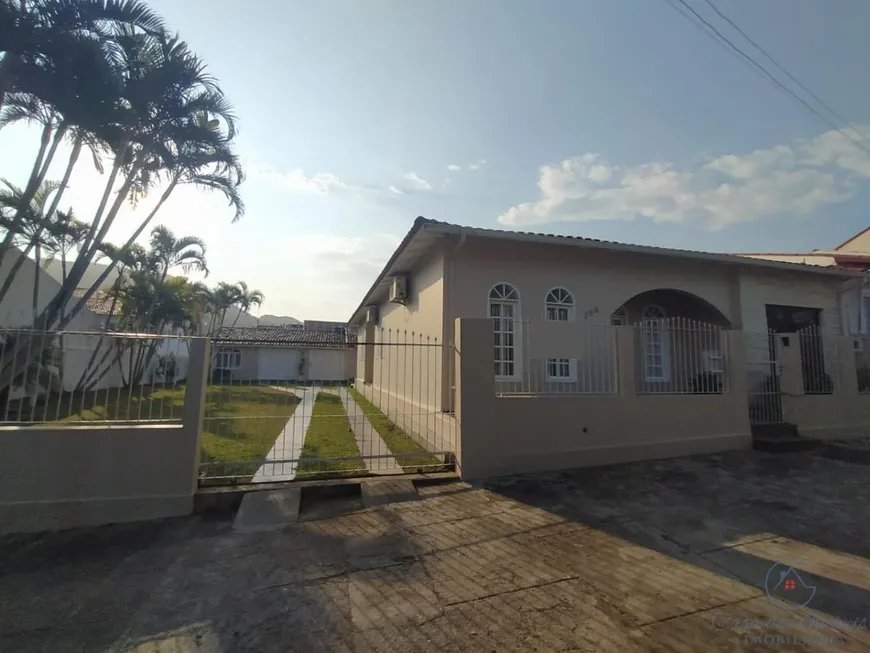Foto 1 de Casa com 3 Quartos à venda, 618m² em Paes Leme, Imbituba