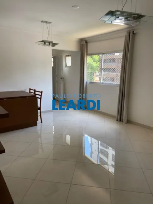 Foto 1 de Apartamento com 3 Quartos à venda, 87m² em Moema, São Paulo