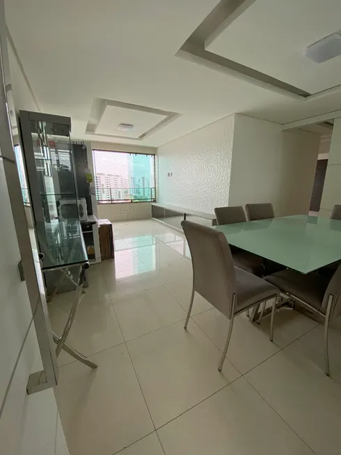 Foto 1 de Apartamento com 3 Quartos à venda, 79m² em Prado, Recife