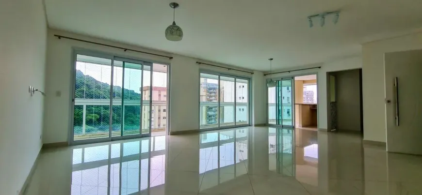 Foto 1 de Apartamento com 3 Quartos à venda, 175m² em Pitangueiras, Guarujá