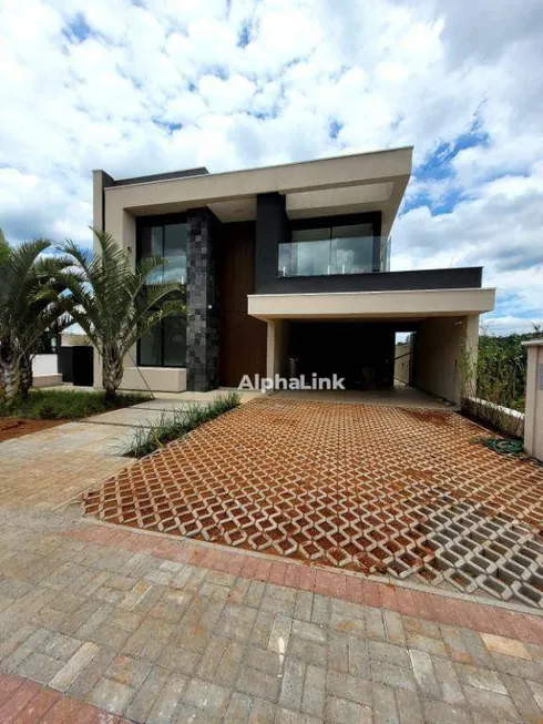 Foto 1 de Casa de Condomínio com 4 Quartos à venda, 321m² em Alphaville, Santana de Parnaíba