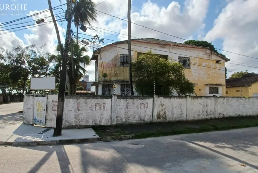 Foto 1 de Sobrado com 8 Quartos à venda, 360m² em Prado, Recife