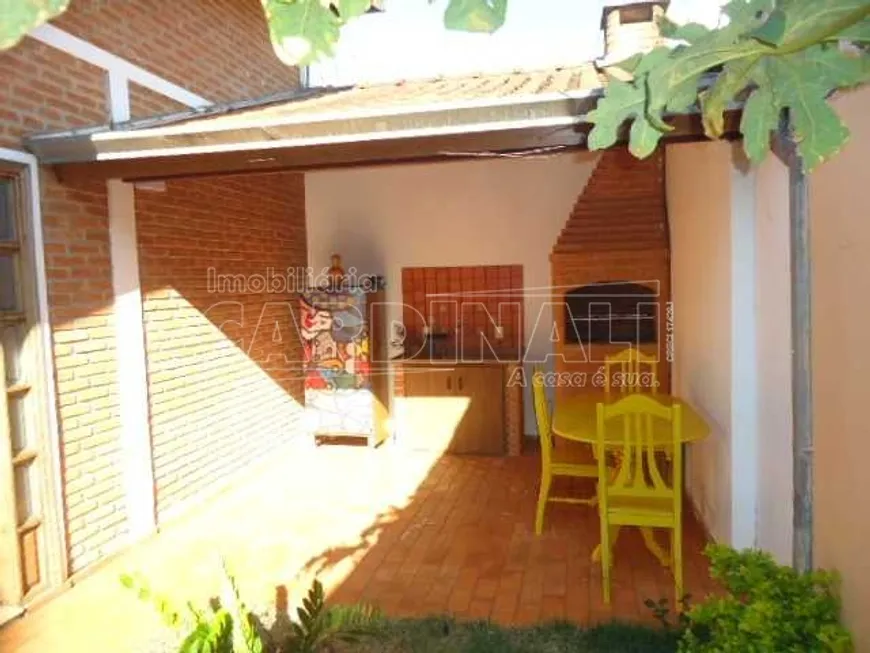 Foto 1 de Casa com 2 Quartos à venda, 169m² em Jardim Santa Paula, São Carlos