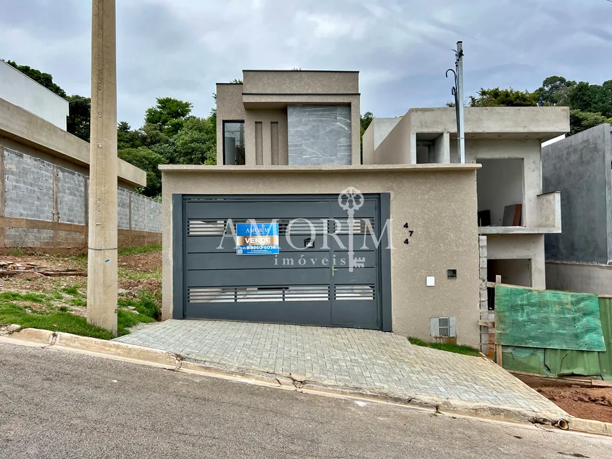 Foto 1 de Casa de Condomínio com 3 Quartos à venda, 125m² em Villas do Jaguari, Santana de Parnaíba