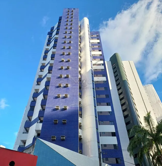 Foto 1 de Apartamento com 2 Quartos à venda, 71m² em Boa Viagem, Recife