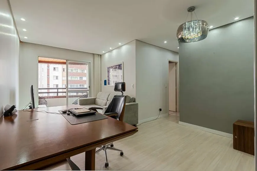 Foto 1 de Apartamento com 3 Quartos à venda, 73m² em Vila Gumercindo, São Paulo