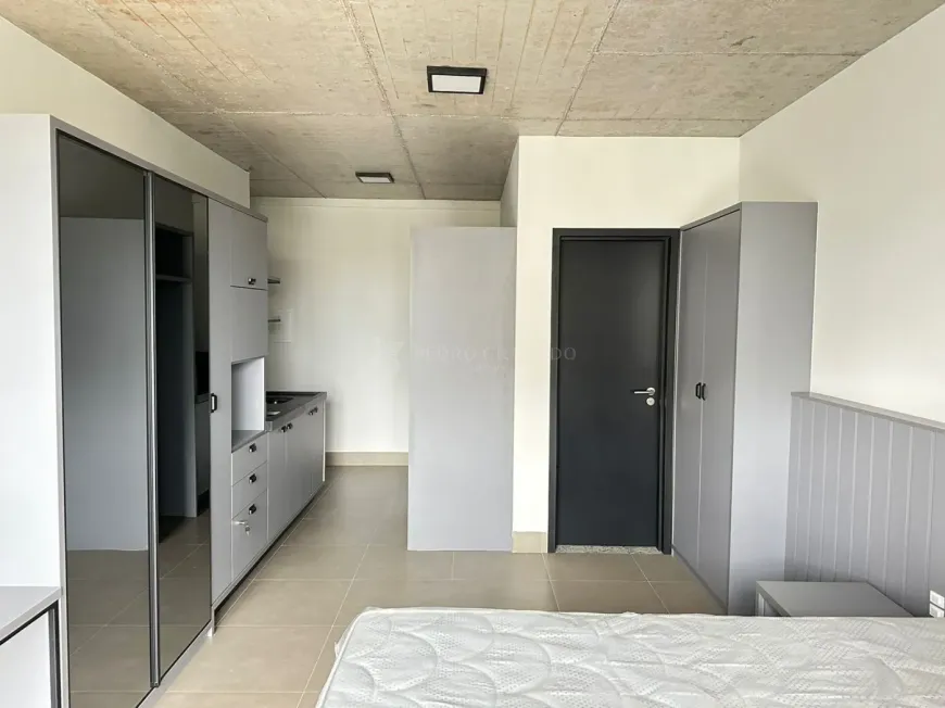 Foto 1 de Flat com 1 Quarto para alugar, 35m² em Zona 01, Maringá