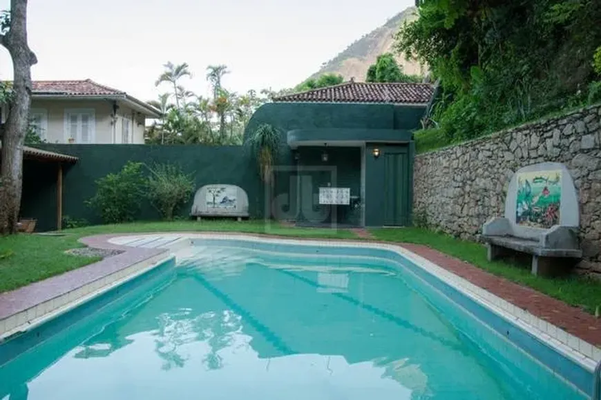 Foto 1 de Casa com 5 Quartos à venda, 540m² em Cosme Velho, Rio de Janeiro