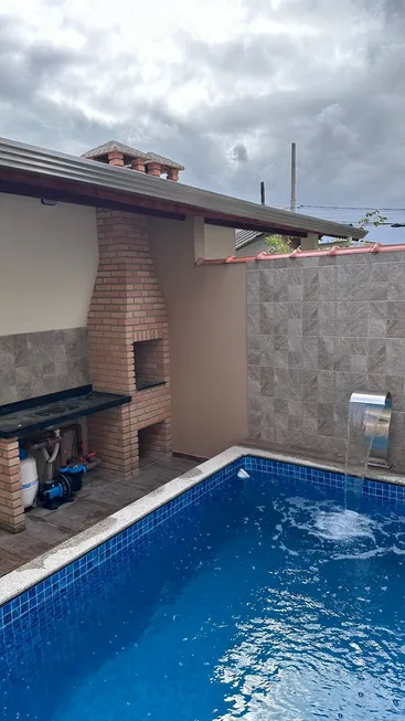 Foto 1 de Casa com 2 Quartos à venda, 65m² em Nossa Senhora do Sion, Itanhaém