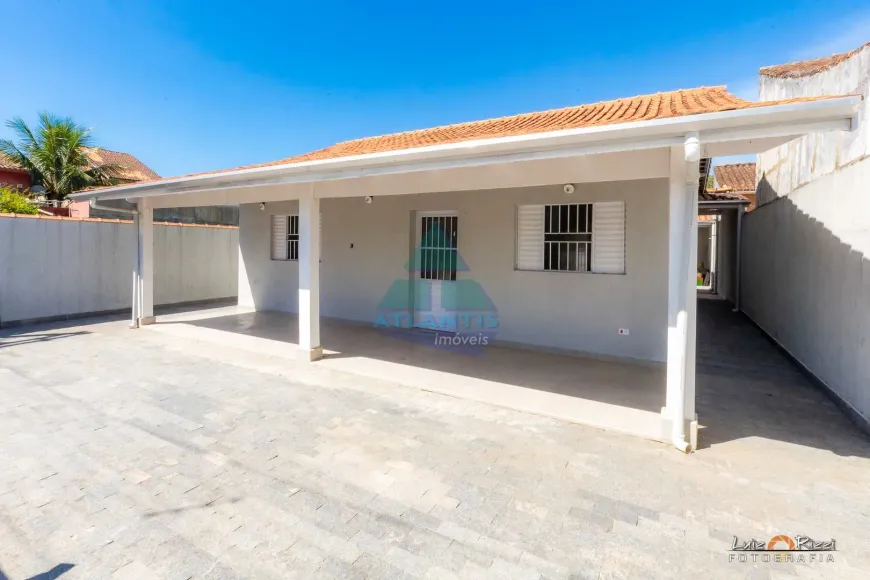 Foto 1 de Casa com 4 Quartos à venda, 300m² em Praia do Sapê, Ubatuba