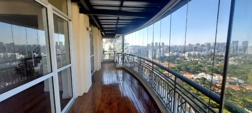 Foto 1 de Cobertura com 4 Quartos para venda ou aluguel, 396m² em Granja Julieta, São Paulo