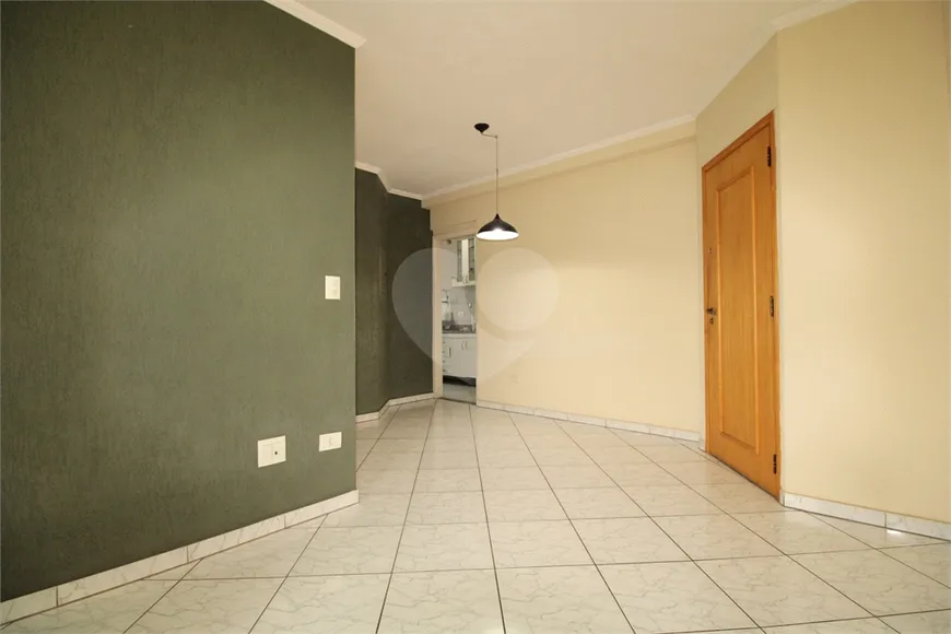 Foto 1 de Apartamento com 2 Quartos para alugar, 51m² em Parada Inglesa, São Paulo
