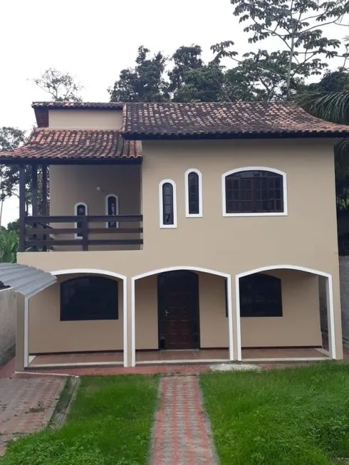 Foto 1 de Casa com 4 Quartos à venda, 200m² em Rio do Ouro, São Gonçalo