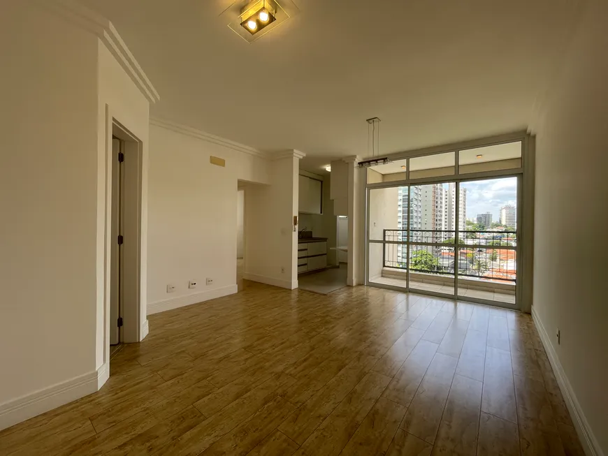 Foto 1 de Apartamento com 2 Quartos para alugar, 64m² em Cambuí, Campinas
