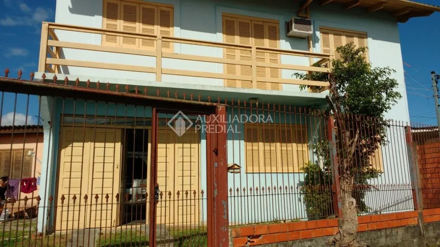 Foto 1 de Sobrado com 3 Quartos à venda, 174m² em Sarandi, Porto Alegre