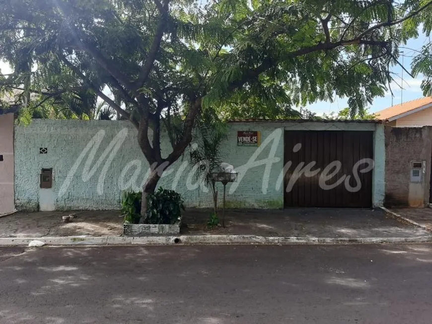 Foto 1 de Casa com 2 Quartos à venda, 65m² em Jardim Zavaglia, São Carlos