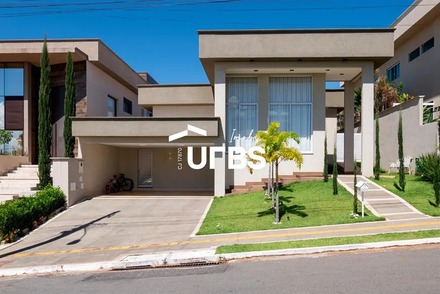 Foto 1 de Casa de Condomínio com 4 Quartos à venda, 324m² em Condomínio do Lago, Goiânia