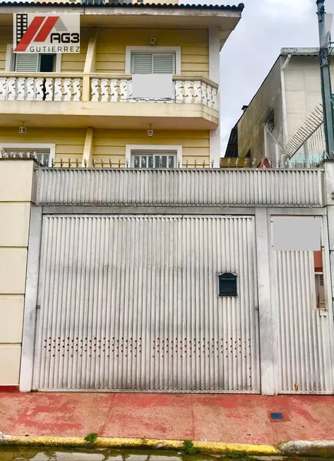 Foto 1 de Casa com 3 Quartos à venda, 205m² em Vila Albertina, São Paulo