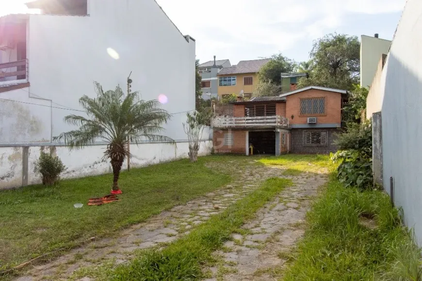 Foto 1 de Casa com 2 Quartos à venda, 173m² em Ipanema, Porto Alegre