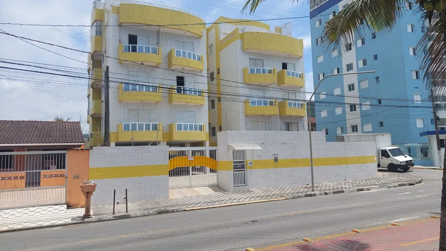 Foto 1 de Apartamento com 1 Quarto à venda, 42m² em Vera Cruz, Mongaguá