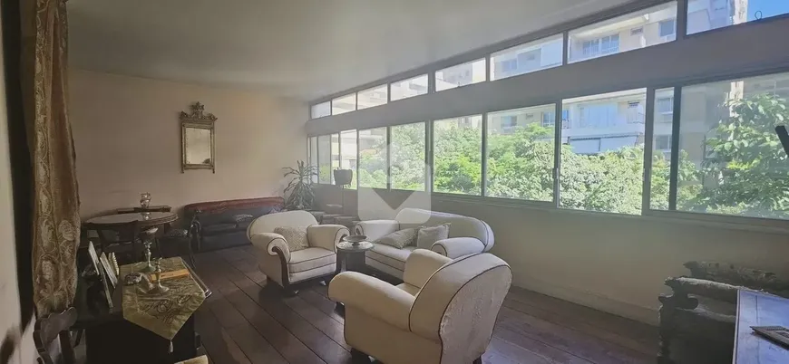 Foto 1 de Apartamento com 4 Quartos à venda, 150m² em Gávea, Rio de Janeiro