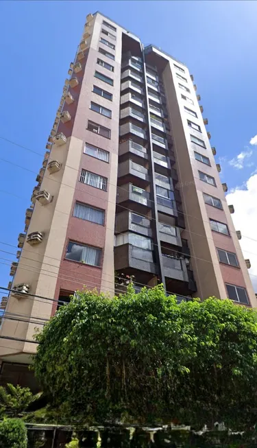 Foto 1 de Apartamento com 3 Quartos à venda, 140m² em Campina, Belém