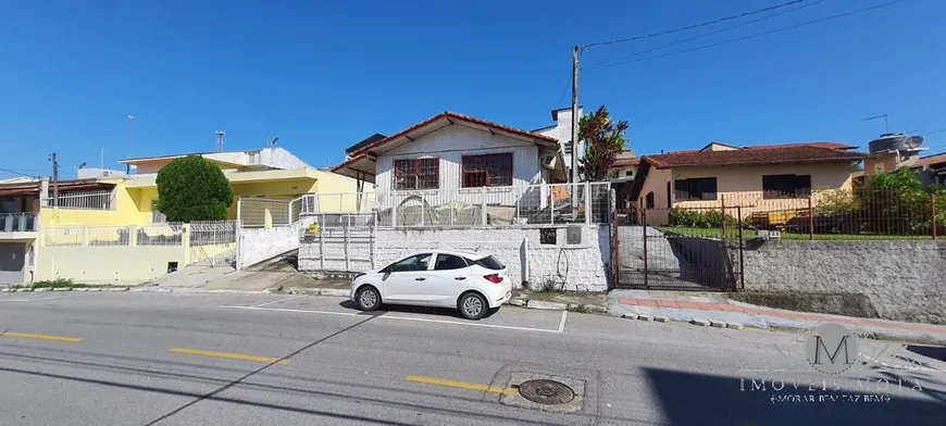 Foto 1 de Casa com 1 Quarto à venda, 360m² em Jardim Cidade de Florianópolis, São José