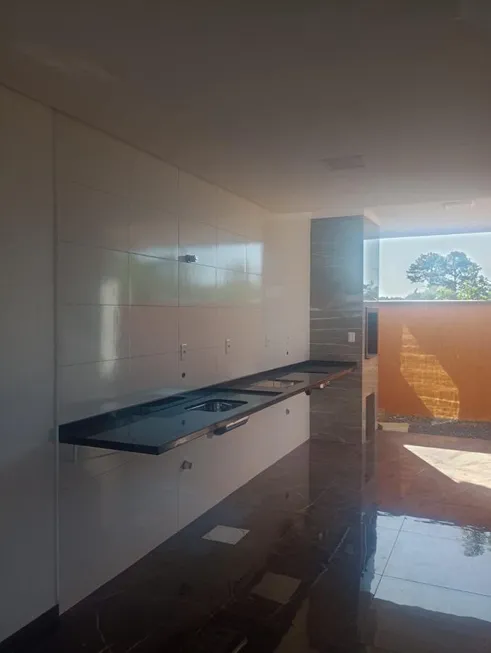 Foto 1 de Sobrado com 3 Quartos à venda, 100m² em São João do Rio Vermelho, Florianópolis