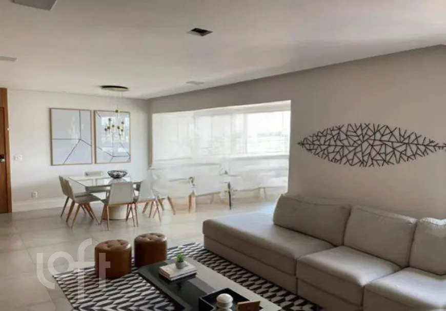 Foto 1 de Apartamento com 3 Quartos à venda, 120m² em Itaim Bibi, São Paulo