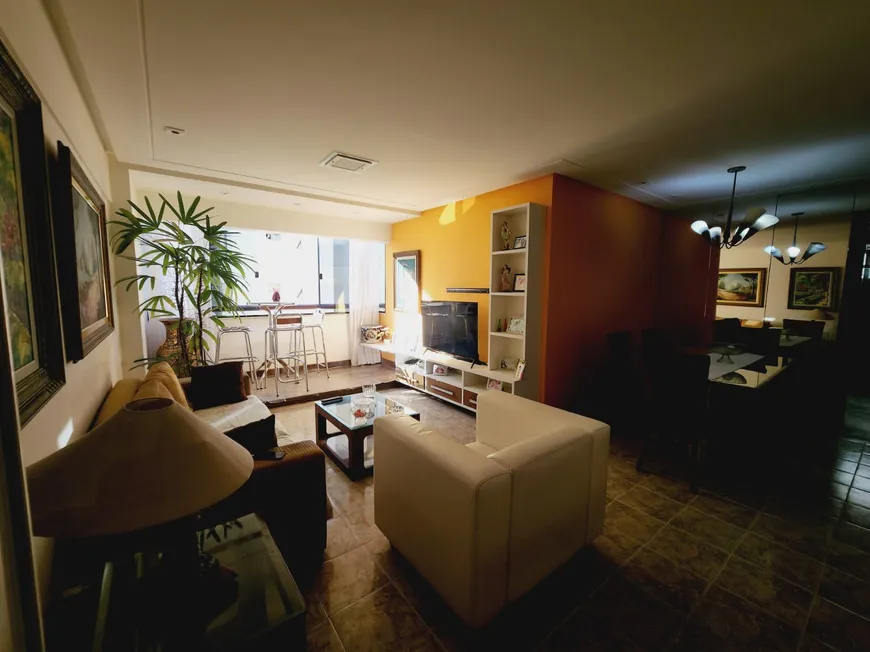 Foto 1 de Apartamento com 3 Quartos à venda, 102m² em Itaigara, Salvador