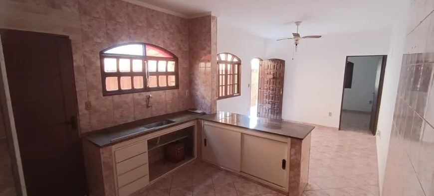 Foto 1 de Casa com 2 Quartos à venda, 85m² em Ribeira, Salvador